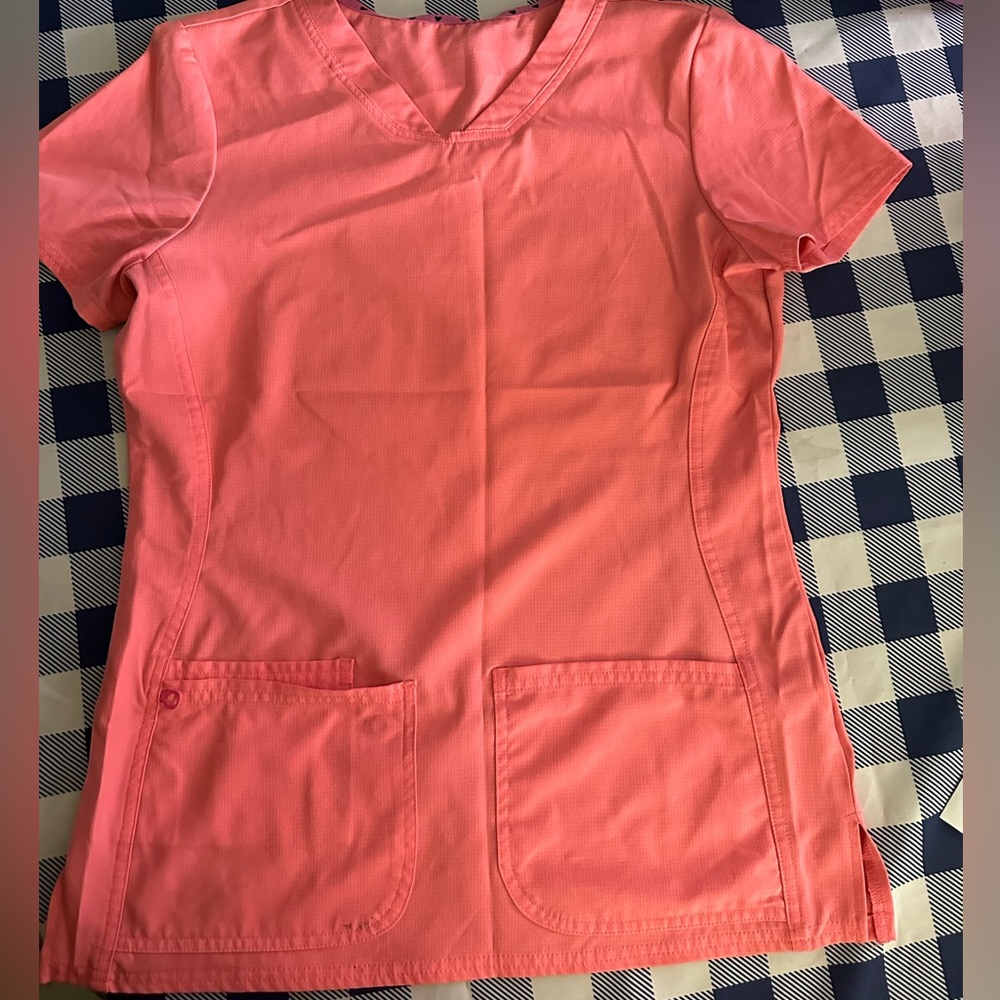 Pink scrubs/ pants included  💕 FOR SALE!!!